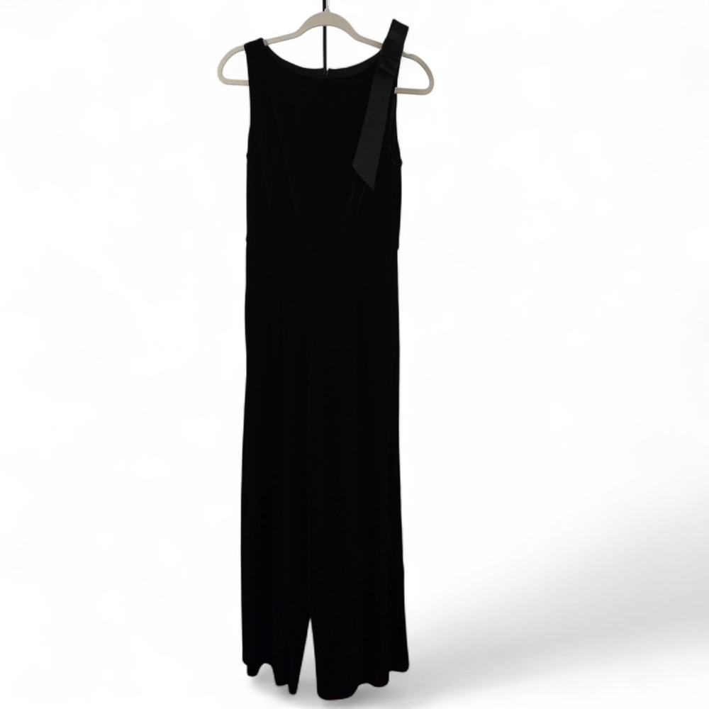 Julia Jordan Black Velvet Jumpsuit Women’s 8 | Sleeveless Satin Bow Shoulder
